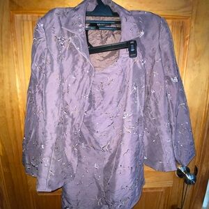 Elegant Purple Embroidered Pantsuit